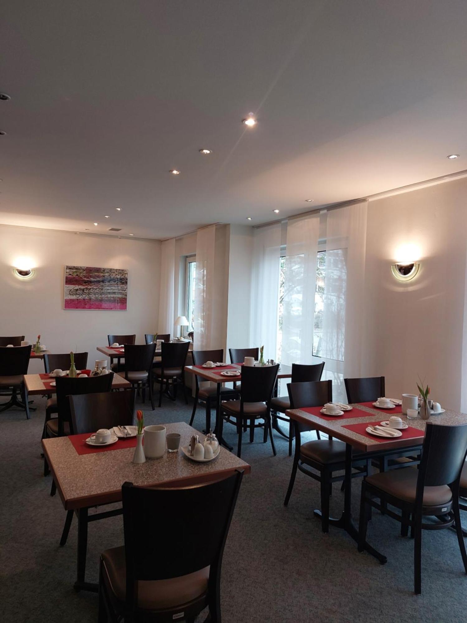 Hotel Zimmermann ฟิลเดอร์ชตัดท์ ภายนอก รูปภาพ