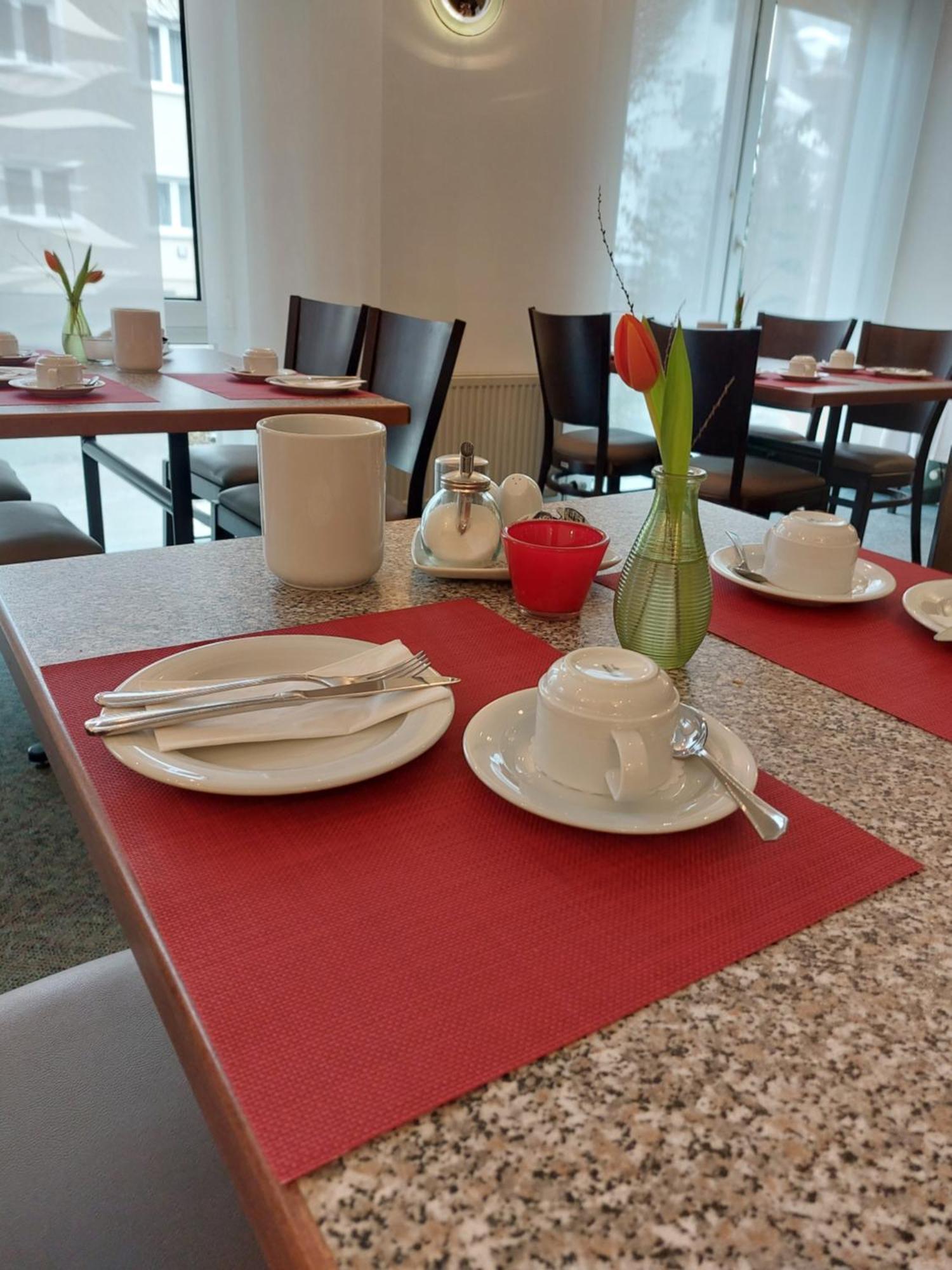 Hotel Zimmermann ฟิลเดอร์ชตัดท์ ภายนอก รูปภาพ