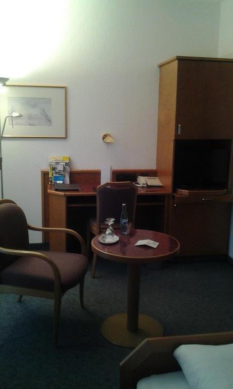 Hotel Zimmermann ฟิลเดอร์ชตัดท์ ภายนอก รูปภาพ